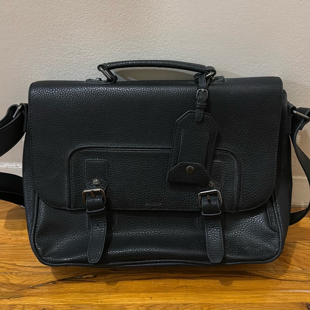 Aldo pebbled black leather briefcase/messenger bag